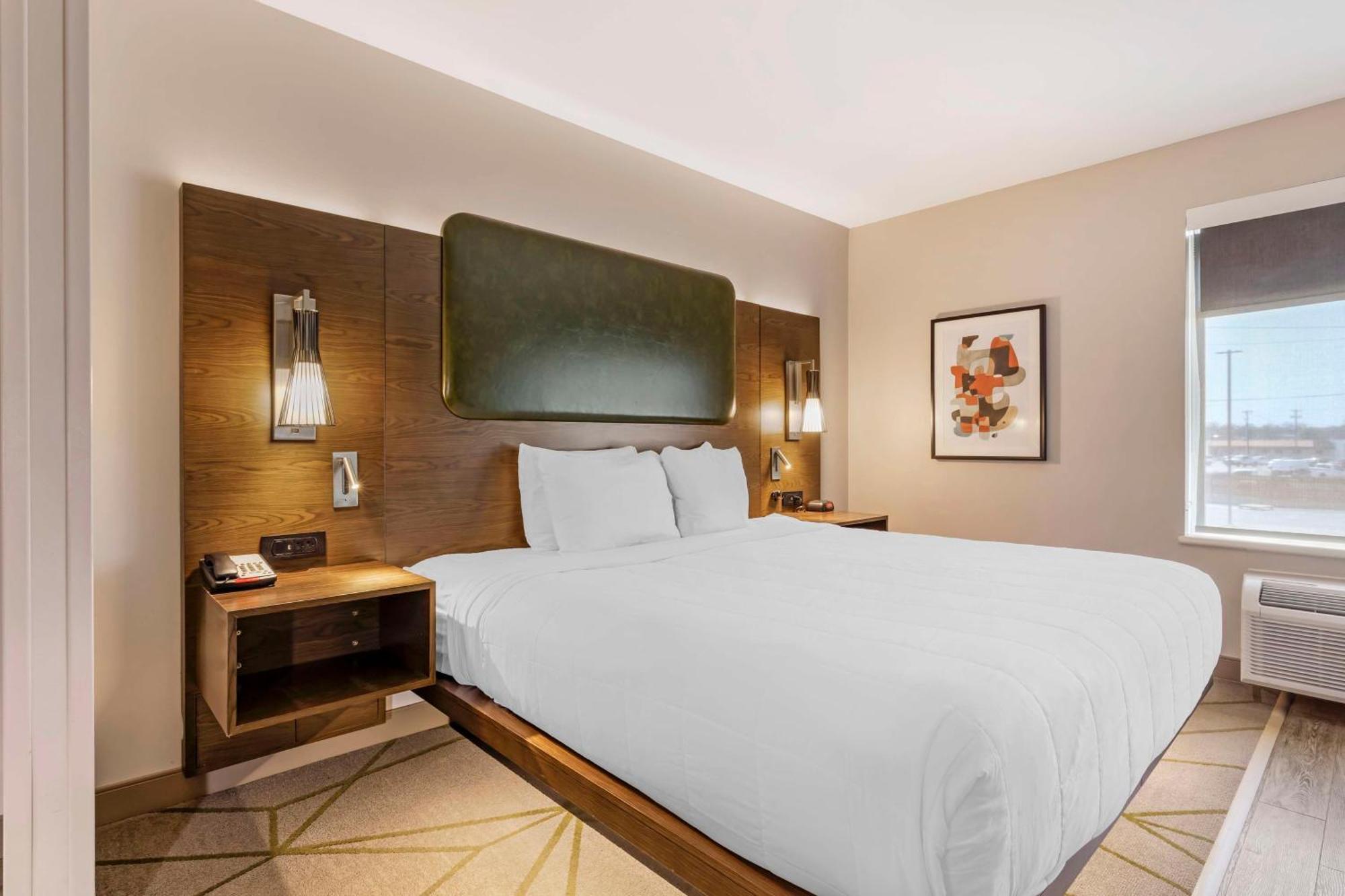 เบสต์ เวสเทิร์น พลัส รีอาตา Hotel บราวน์วูด ภายนอก รูปภาพ